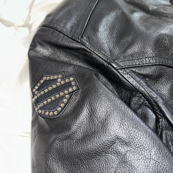 Harley Davidson women’s leather jacket with rhinestones size medium - Picture 3 of 4